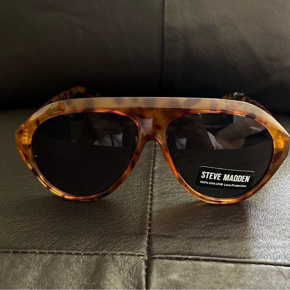 Steve Madden Brown Patterned Sunglasses
